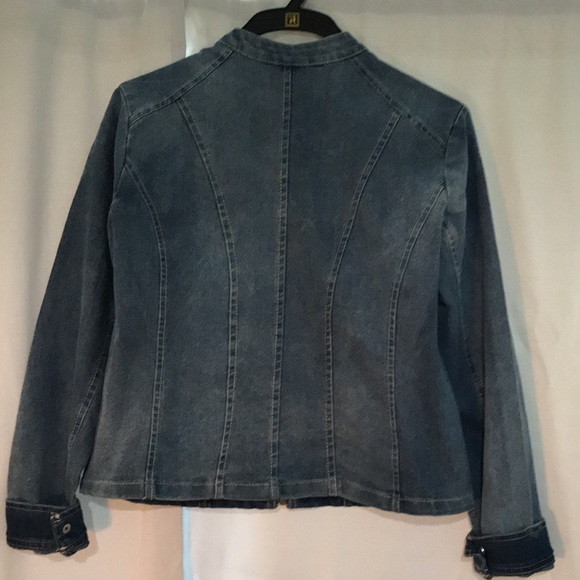 Jean jacket - Picture 3 of 3